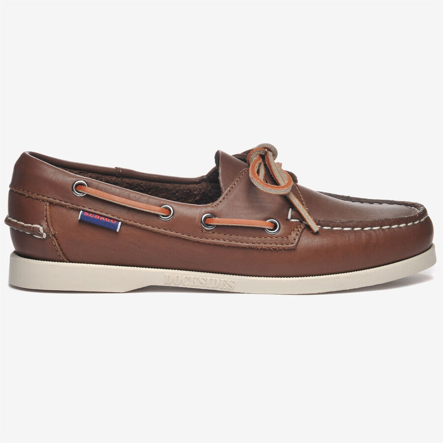 docksides portland donna marrone